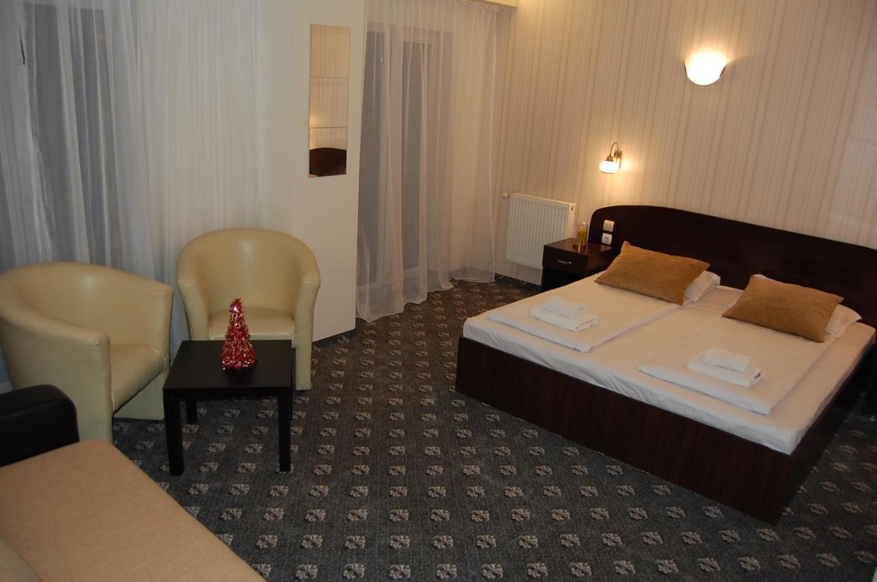 Hotel Art Montana Predeal Eksteriør billede